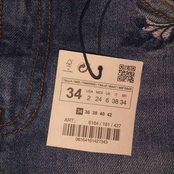 🎉🆕Zara Embroidered Butterfly Jean Shorts - Picture 9 of 9